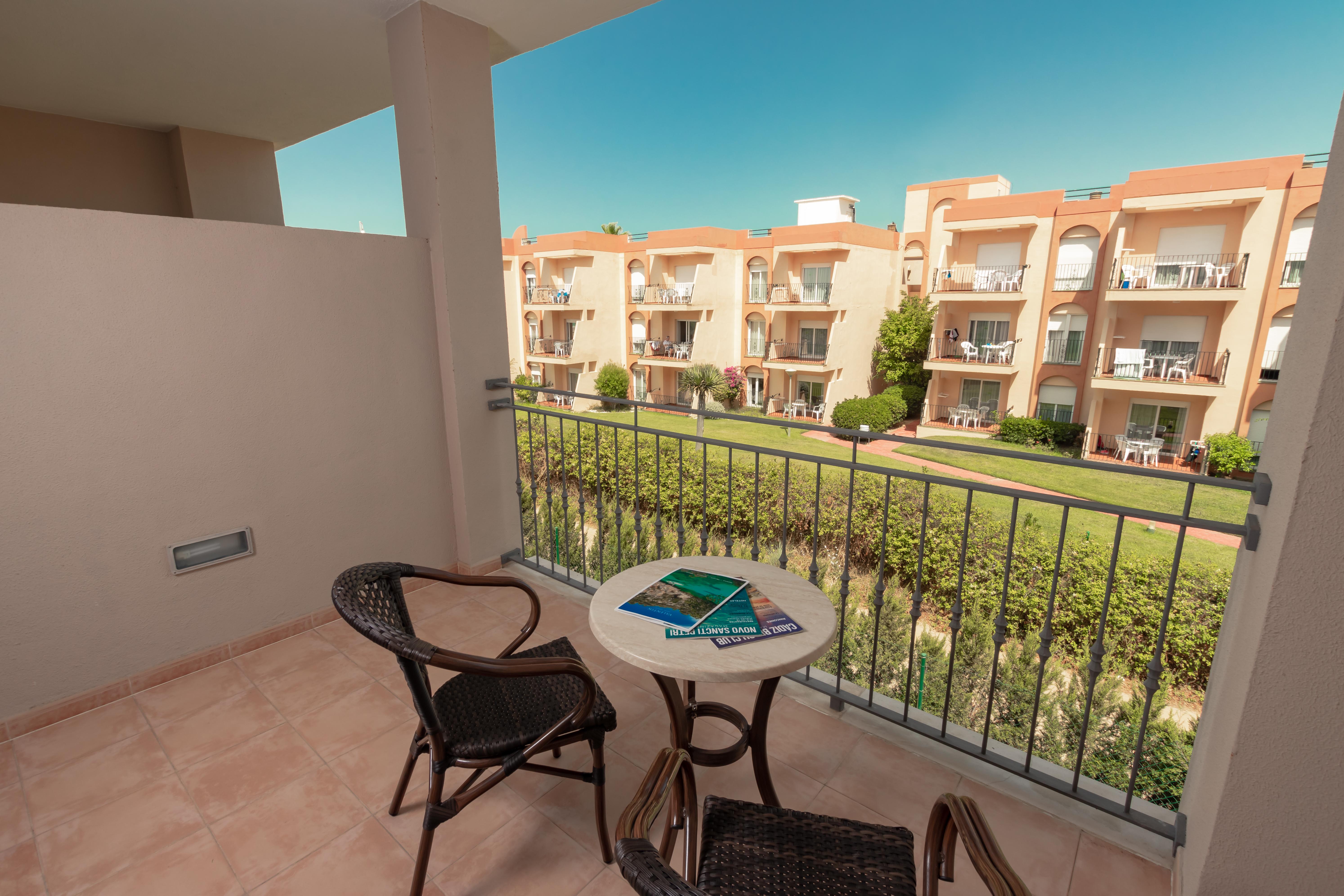 Valentin Sancti Petri Hotel Chiclana de la Frontera Exterior photo