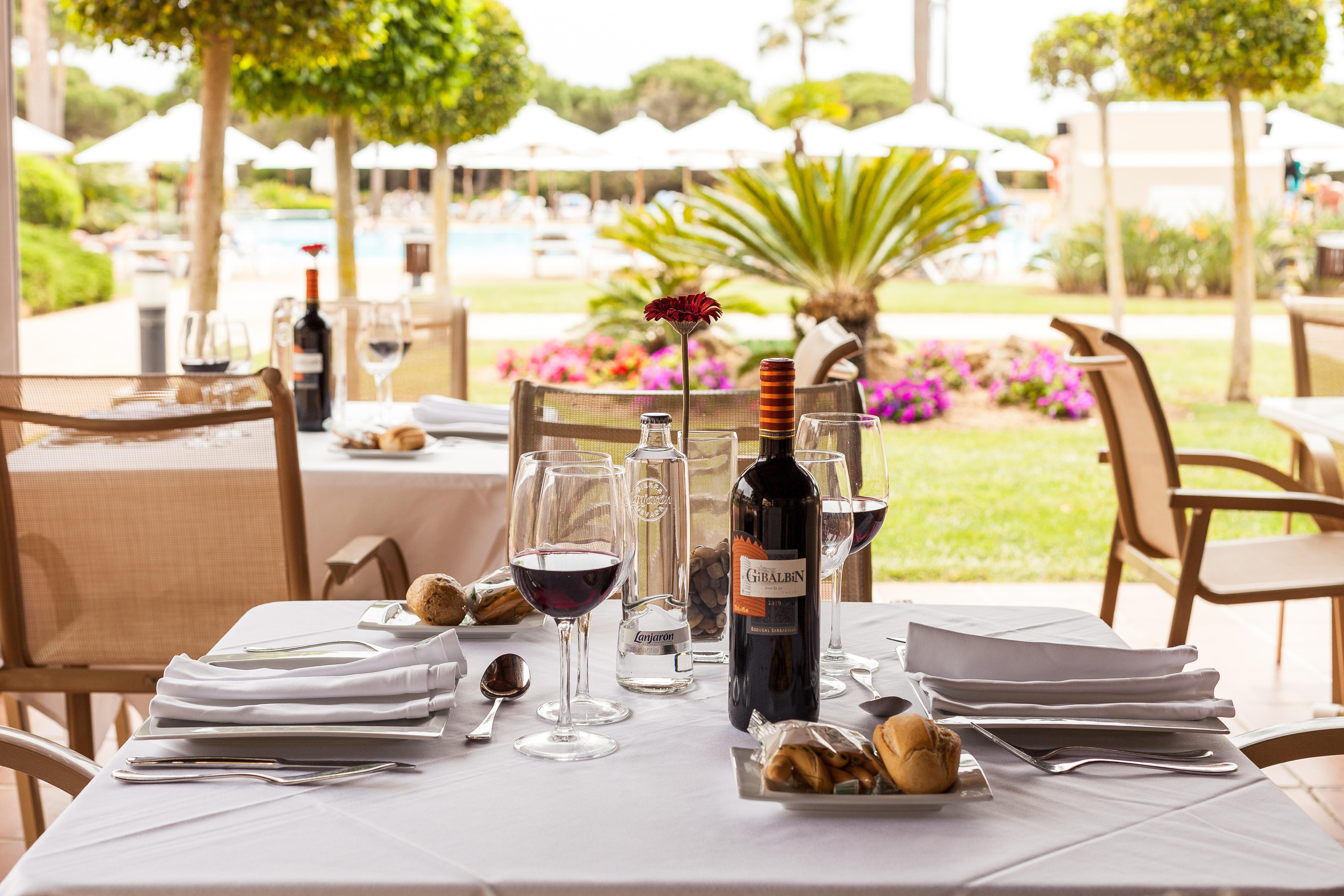 Valentin Sancti Petri Hotel Chiclana de la Frontera Exterior photo