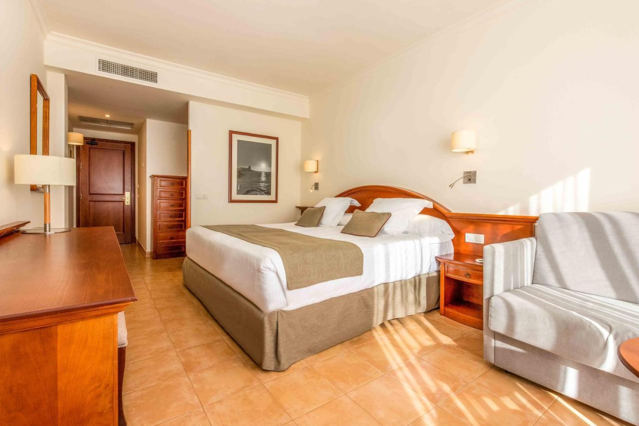 Valentin Sancti Petri Hotel Chiclana de la Frontera Exterior photo