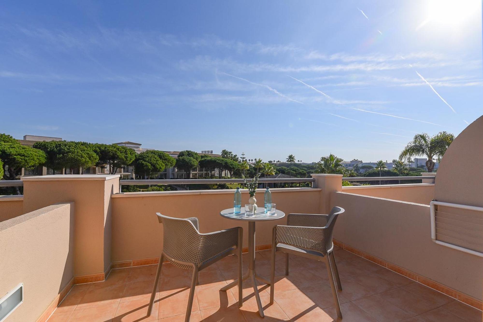 Valentin Sancti Petri Hotel Chiclana de la Frontera Exterior photo